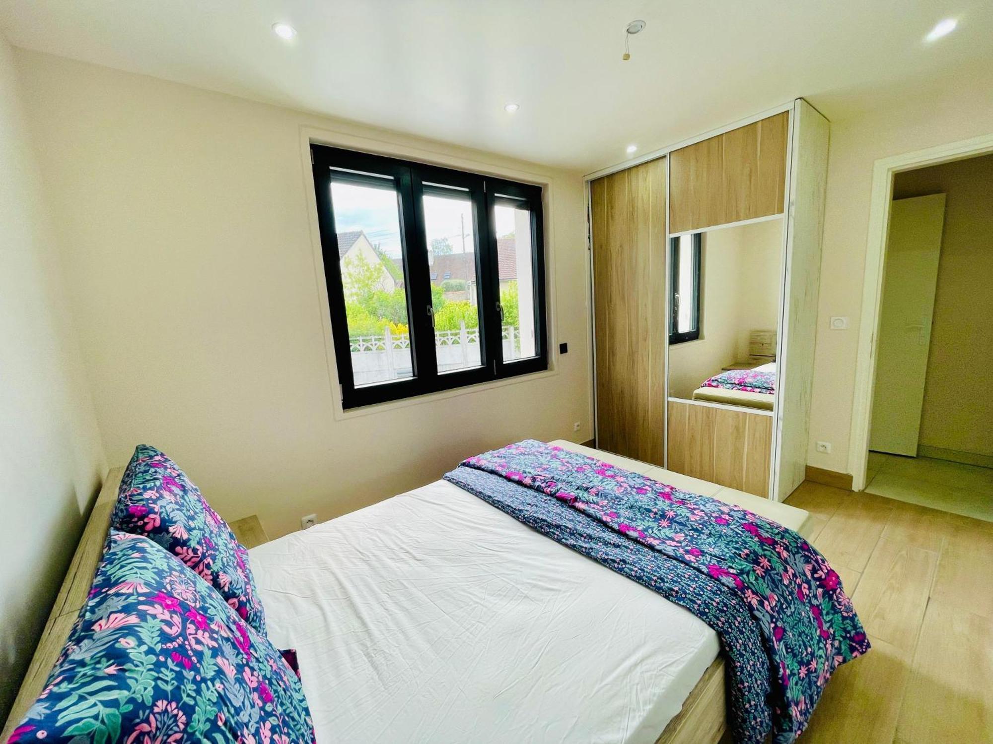 Stylish, Calm And Green Home Stay Saint-Fargeau-Ponthierry Luaran gambar